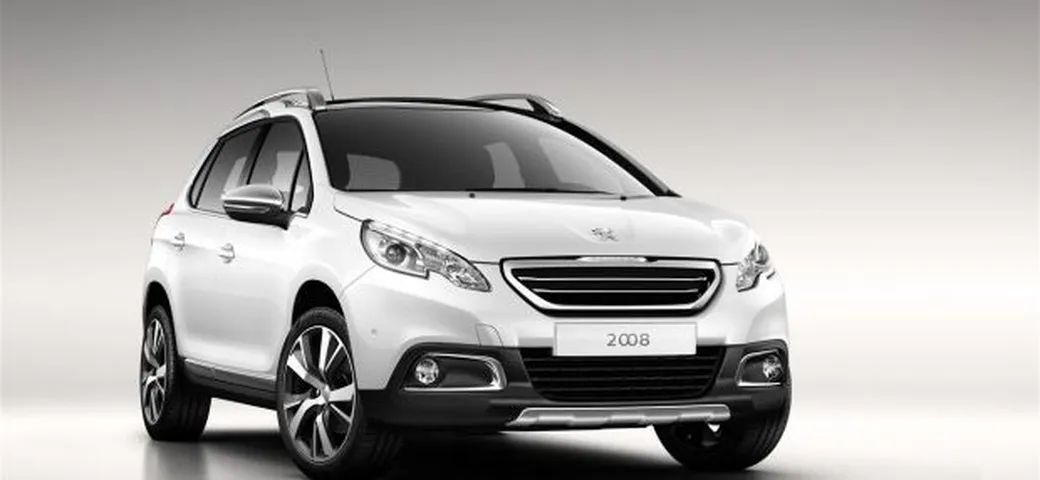Peugeot 2008 Hybrid Air: crossover ibrido ad aria compressa