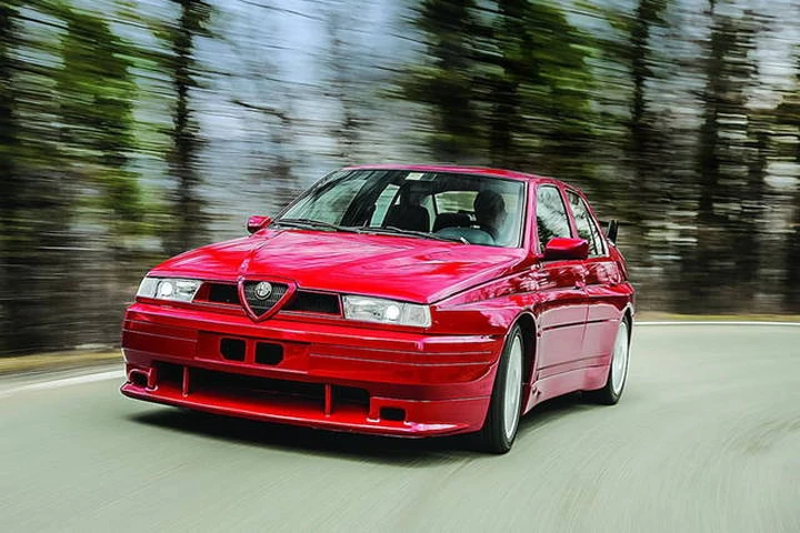 Va all'asta l'unico esemplare di Alfa Romeo 155 GTA Stradale prodotto