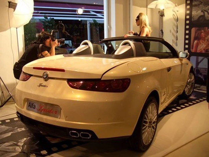 Presentazione Alfa Romeo Spider