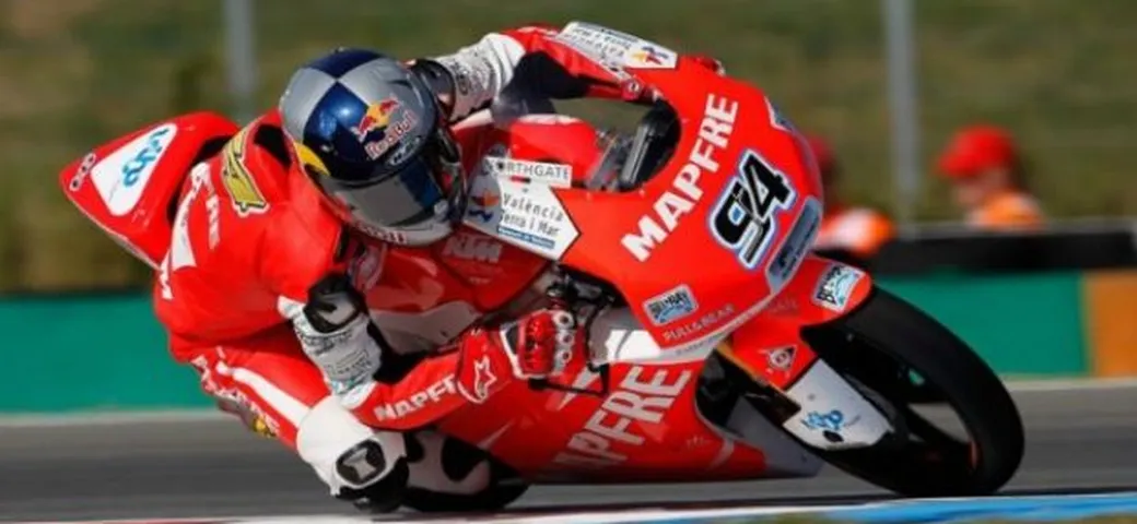 Moto3, Brno: vince Jonas Folger, Salom infila Cortese e Vinales