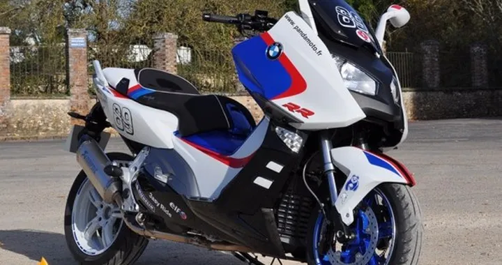 BMW C 600 Sport RR by Panda Moto