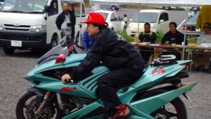 MV Agusta F4 Manga: distruzione di opera d'arte?