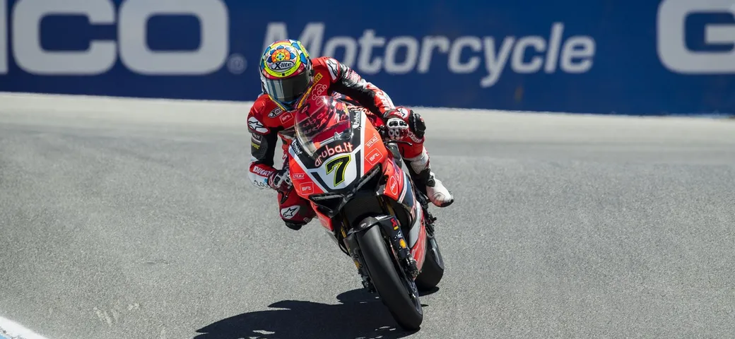 SBK Laguna Seca 2016: Davies precede Rea e Hayden nel Day-1, 6° Giugliano [Foto]