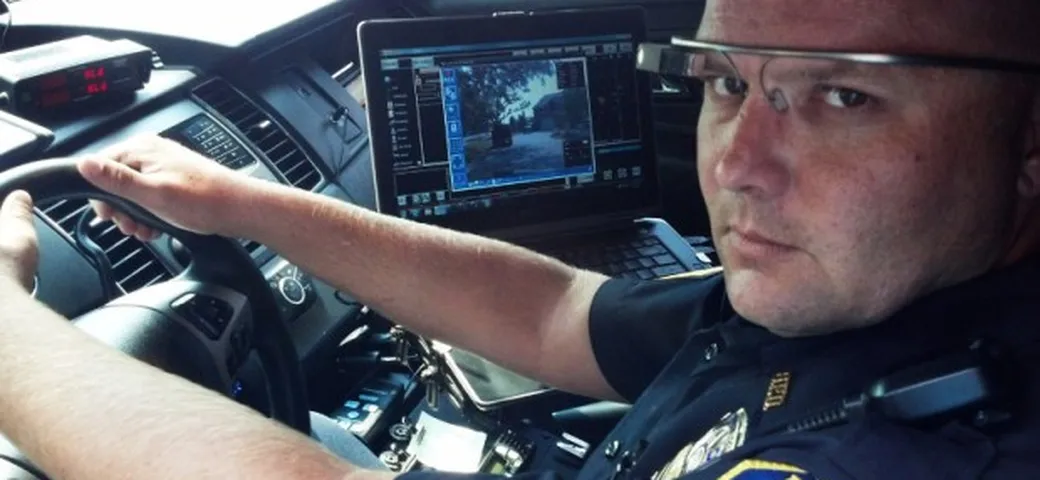 Dubai: Google Glass d'ordinanza per la polizia