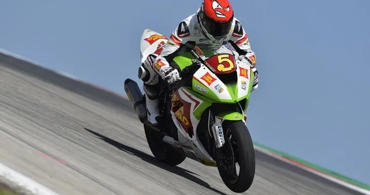 Superstock 600 Portimao 2014: Faccani vince ancora, Caricasulo sul podio