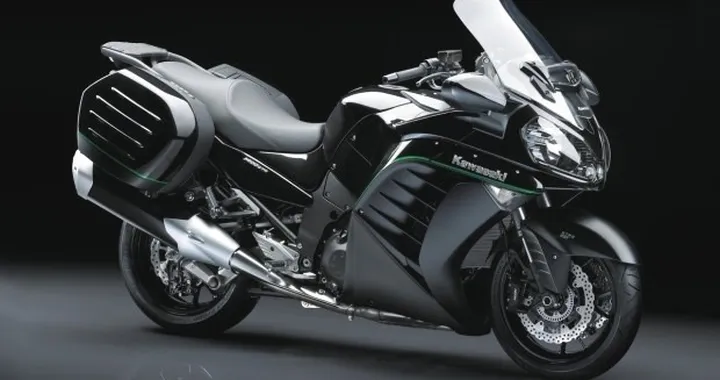 Kawasaki 1400GTR 2015: nuove immagini