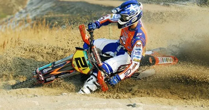 MX3: Pichon vince la prima gara