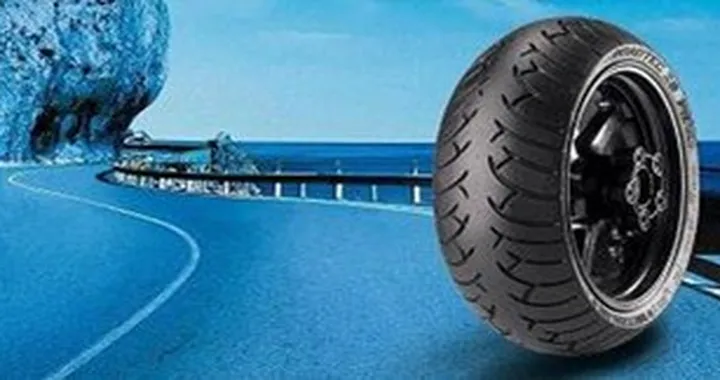 Promozione Metzeler: in regalo una tuta da pioggia