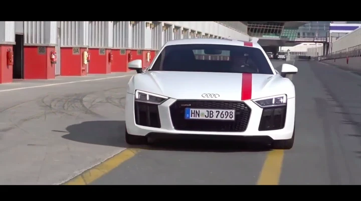 Audi R8 W10