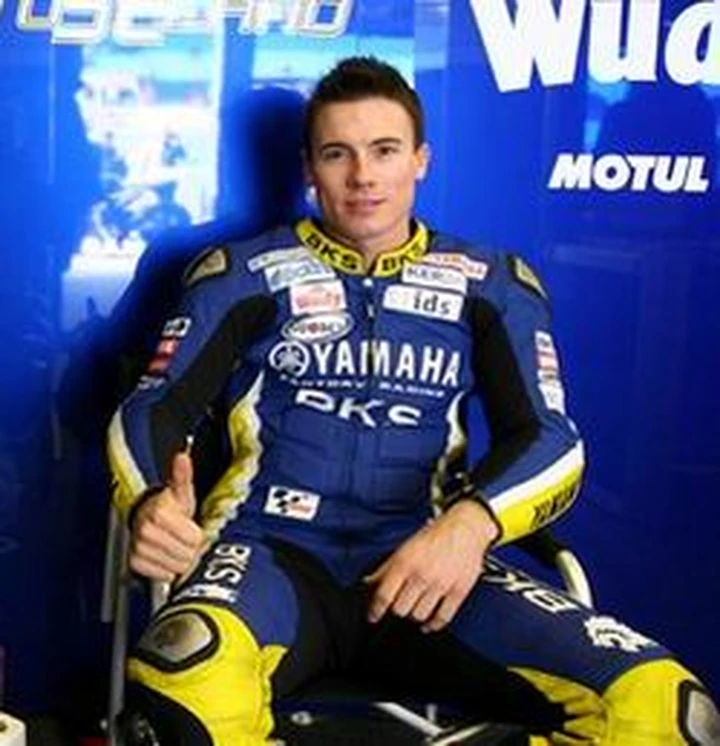 Toseland firma con Yamaha Tech3 anche per il 2009
