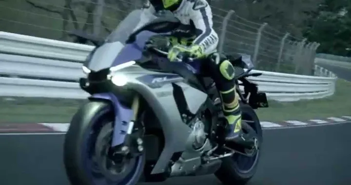 YZF-R1 Project Leaders Celebrate the Evolution of the YZF-R1
