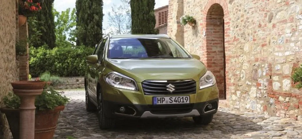 Suzuki SX4 S-Cross: la tecnologia TECT ed i dispositivi di sicurezza