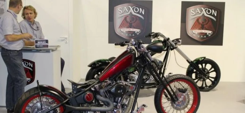 Saxon Motorcycles Europe presenta Crown