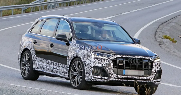 Audi Q7: foto spia del restyling