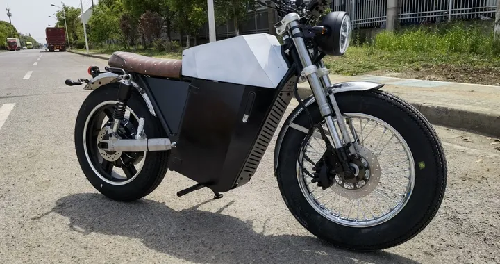 Ox Motorcycles lancia l'elettrica Ox One
