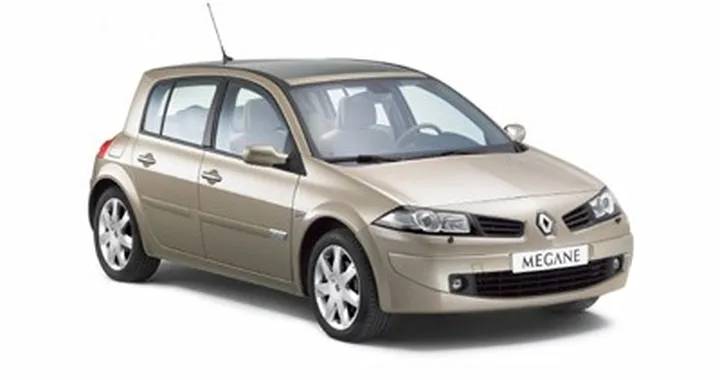 Nuovi motori e nuovi fari per la Renault Megane