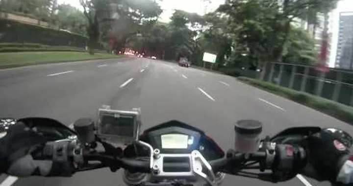 Morning Ride on Hypermotard 1100S