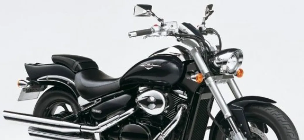 Suzuki richiama le Intruder 800 C/M per la sostituzione del... motore!