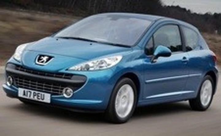 Nuovo motore da 120 cv per la Peugeot 207