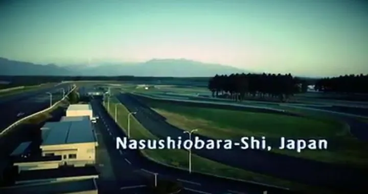 Valentino Rossi prova la nuova Bridgestone Battlax T30 /video