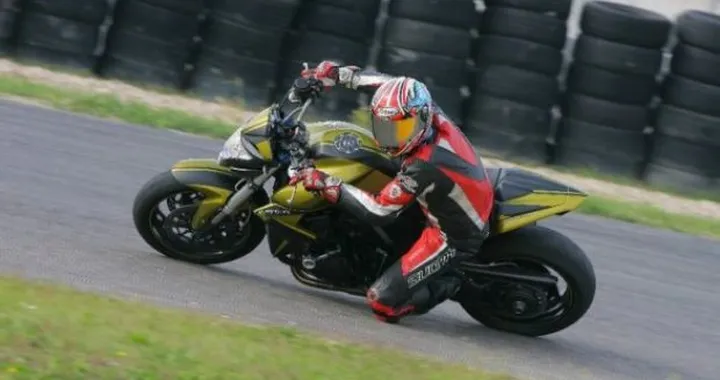 Scatto in Corsa: CB1000R al Motodromo di  Castelletto di Branduzzo