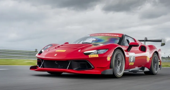 Debutto della Ferrari 296 Challange al Trofeo Pirelli