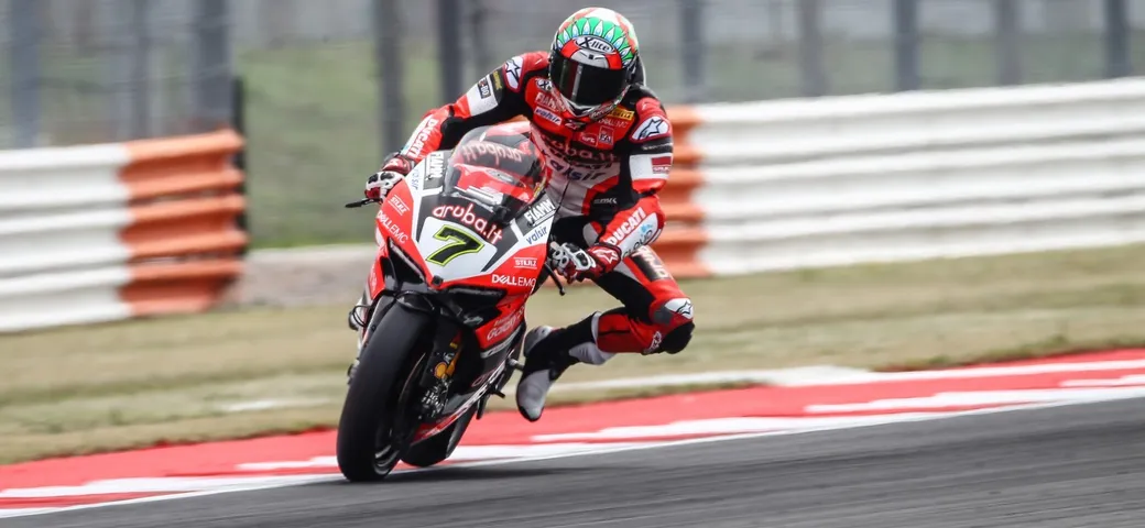 SBK Laguna Seca, Davies attende l'OK dei medici