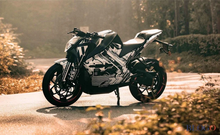 Ultraviolette F77: finalmente pronta l'elettrica sportiva indiana