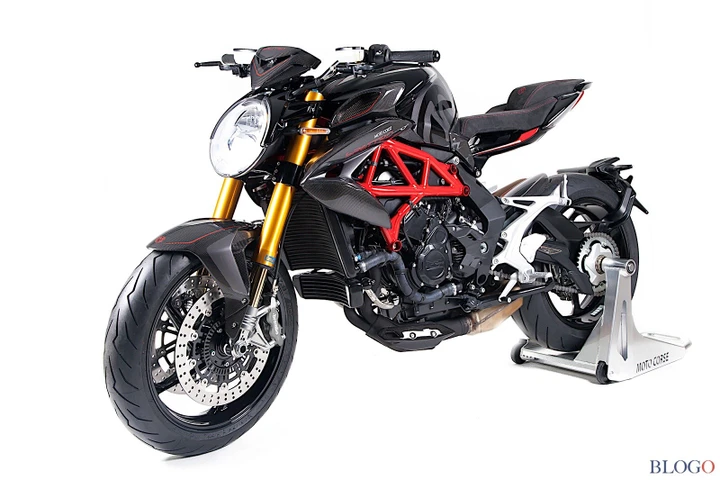 Motocorse: kit forcelle Ohlins per MV Agusta F3, Brutale e Dragster
