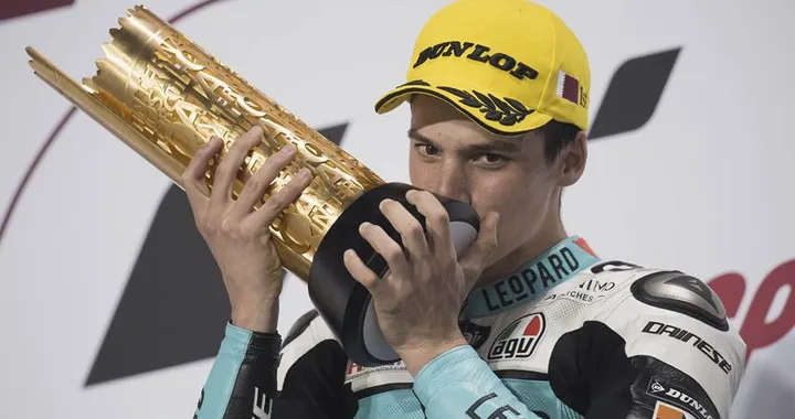 Losail, Moto3-show: Joan Mir in volata su McPhee e Martin. Italiani in chiaroscuro. Trionfo Honda