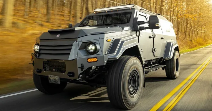 Terradyne Gurkha: il mezzo corazzato che ti puoi mettere in garage