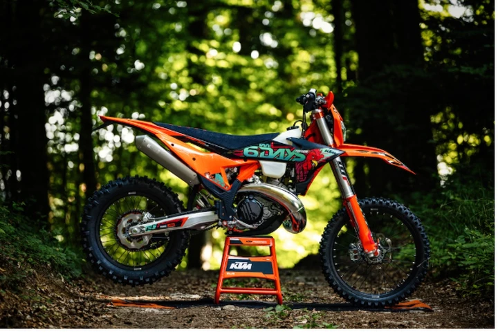 KTM EXC 6DAYS 2027: arriva la serie speciale per il centenario della Sei Giorni