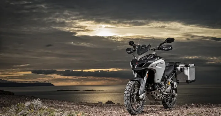 Abbigliamento e accessori per Ducati Multistrada 1200 Enduro