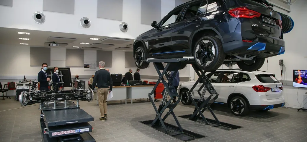 Bmw Group Training Center: i segreti della formazione del Gruppo