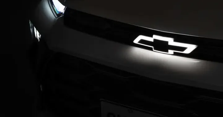 Chevrolet, presentato il nuovo logo: molto più moderno