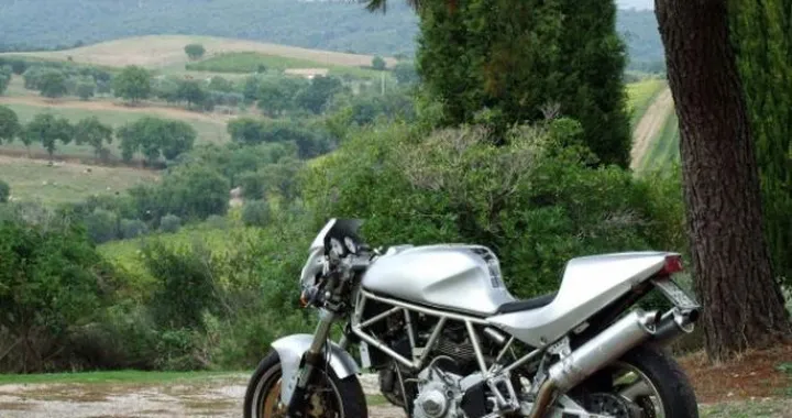 Foto del giorno: Ducati SS900 "Ordigno"