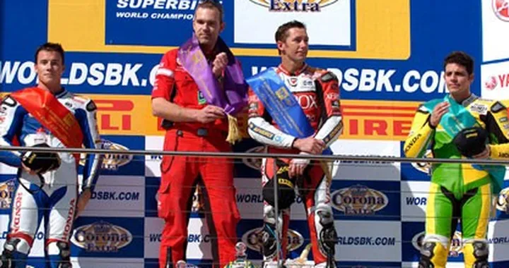 WSBK: Corser - Bayliss pareggio a Phillip Island
