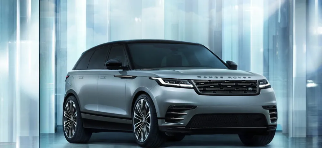 Range Rover Velar 2023: restyling per la SUV di lusso