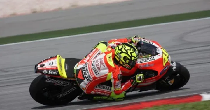 MotoGP, test di Sepang: il motomondiale si mobilita a favore delle vittime delle alluvioni in Malesia