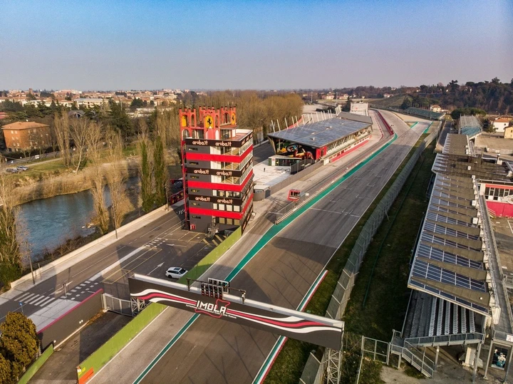 Formula 1: si correrà ad Imola anche nel 2021