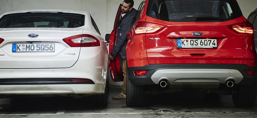 Parcheggio: impedire l’apertura dello sportello dell'auto è reato