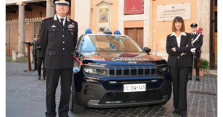 Jeep Avenger indossa la divisa dell'Arma dei Carabinieri