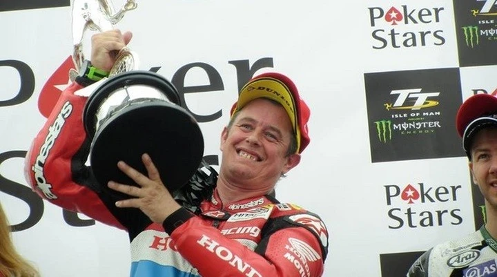 Senior TT 2015: vittoria e record per McGuinness [Foto]