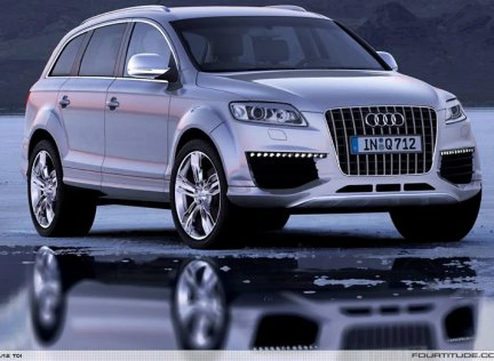 Audi Q7 V12 TDI, il 