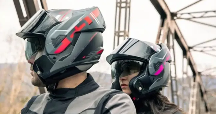 GIVI X36: il casco flip-back che diventa jet o integrale