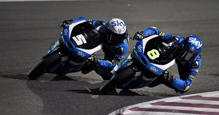 Fenati-Bulega, si beccano i "galletti" di Rossi. Il problema sta nel manico