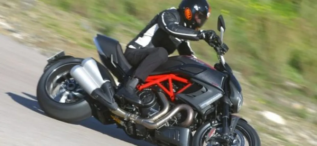 TEST Ducati Diavel: Diavolo di un Diavel