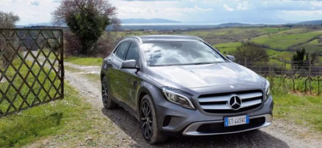 Mercedes GLA: nuovo video ufficiale
