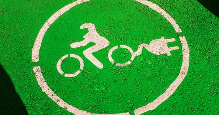 Stop al motore termico dal 2035: e le moto?