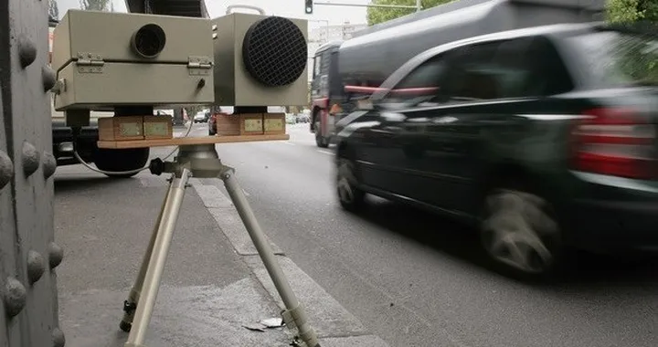 Cassazione: nulle le multe emesse con l'Autovelox se non segnalato
